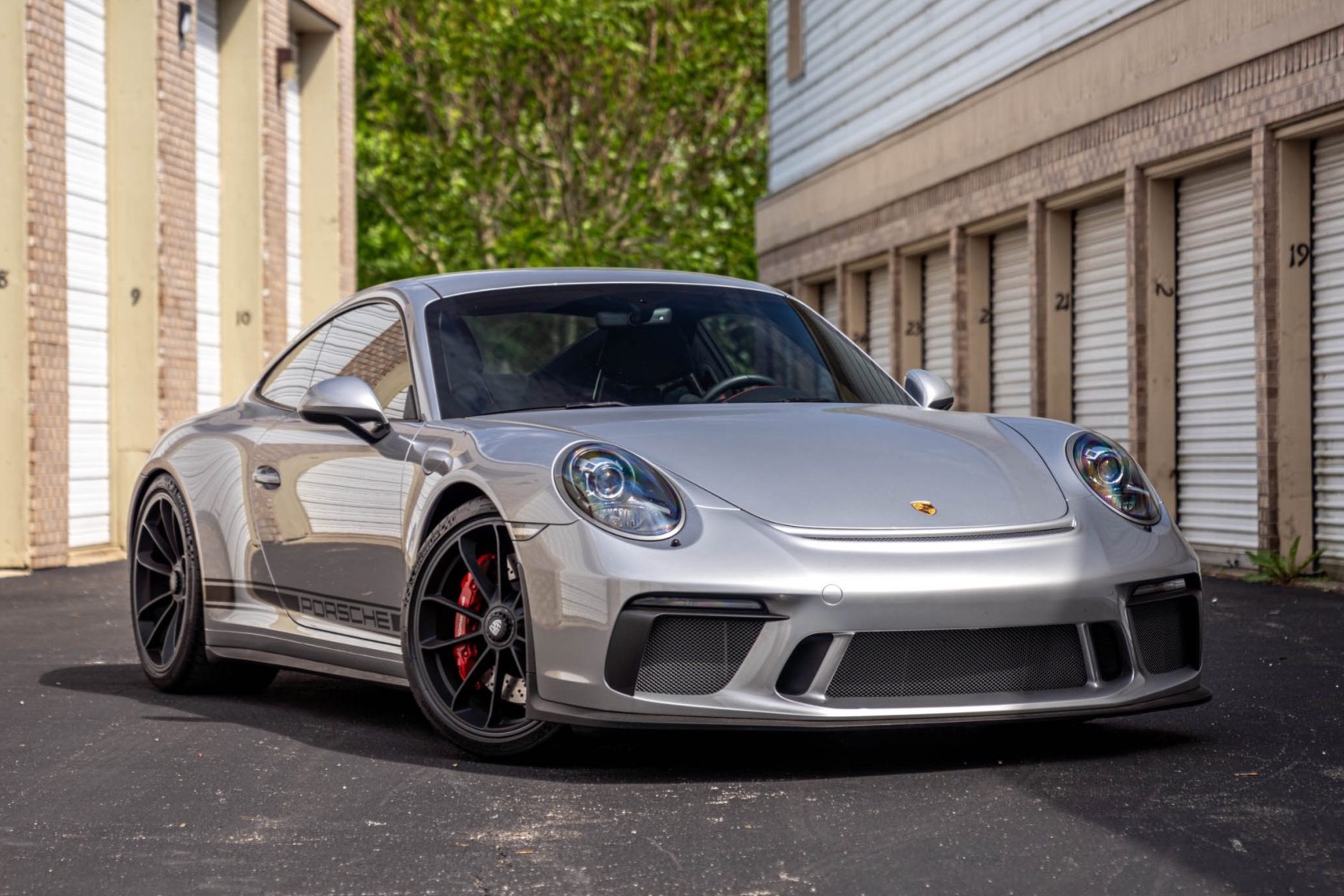 2018 911 GT3 Touring photo 2