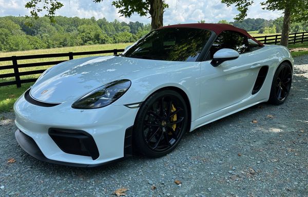 2022 Porsche 718 Boxster Spyder