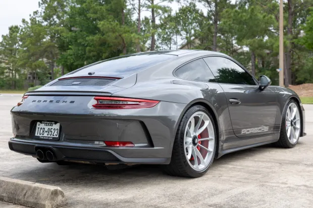 2019 911 GT3 photo 2
