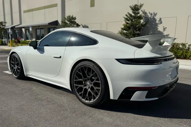 2024 911 Carrera T photo 2
