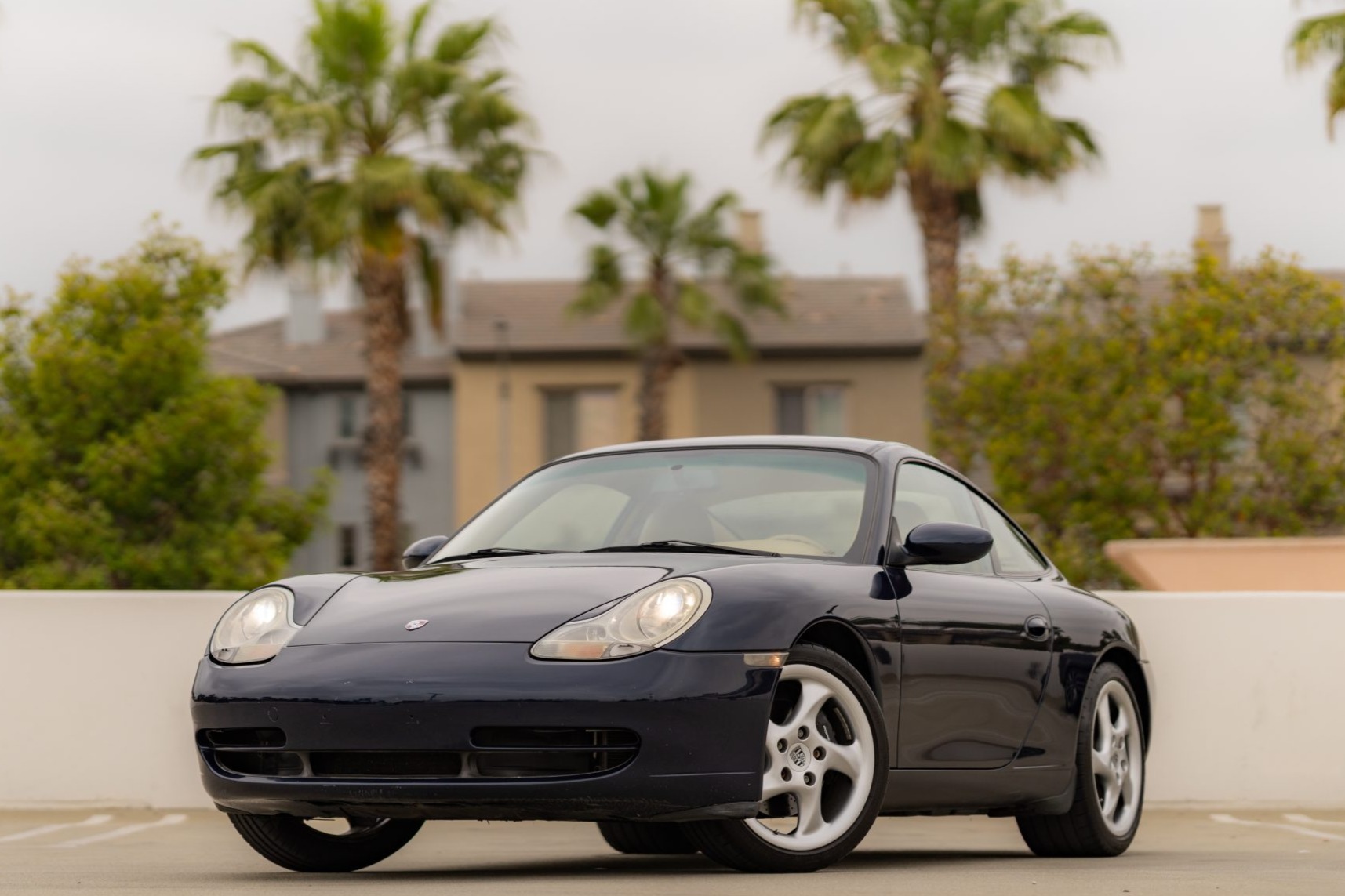 2000 Porsche 911 Carrera