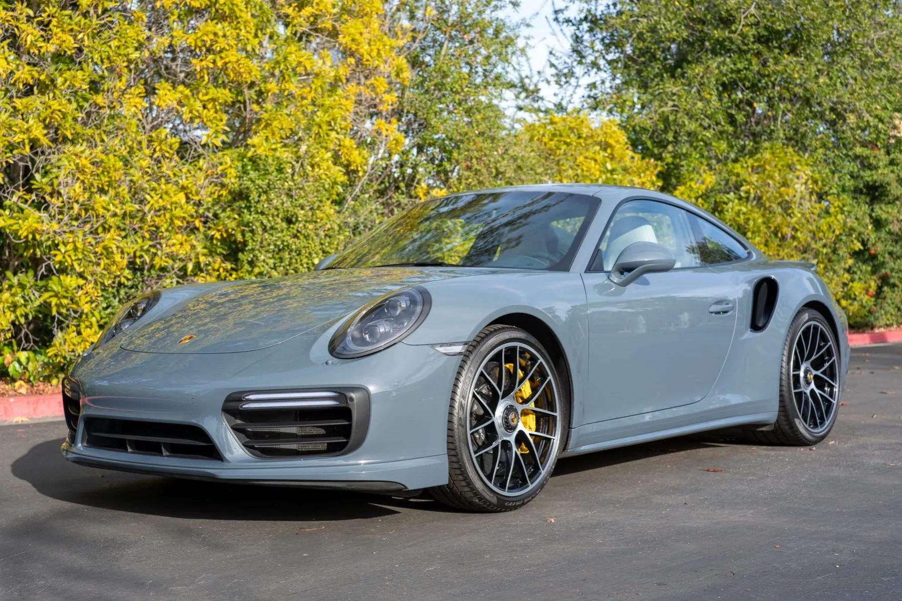 2017 Porsche 911 Turbo S