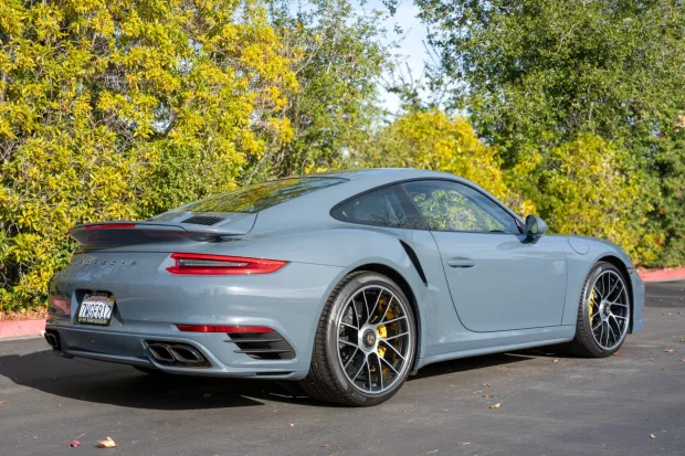 2017 911 Turbo S photo 2
