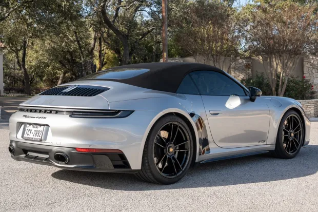 2023 911 Carrera 4 GTS Cabriolet photo 2