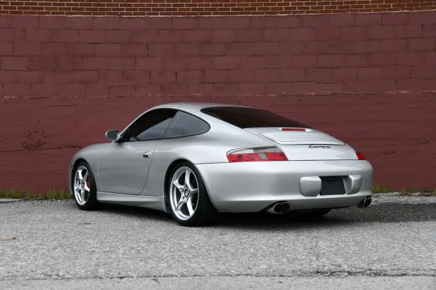 2003 911 Carrera photo 2