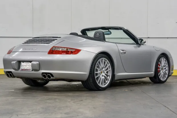 2005 911 Carrera S photo 2