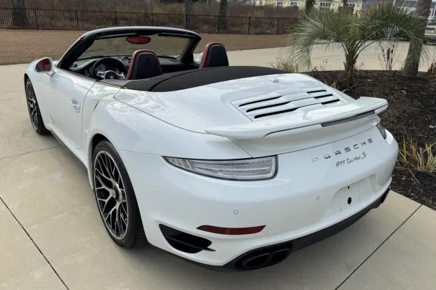 2014 911 Turbo S Cabriolet photo 2