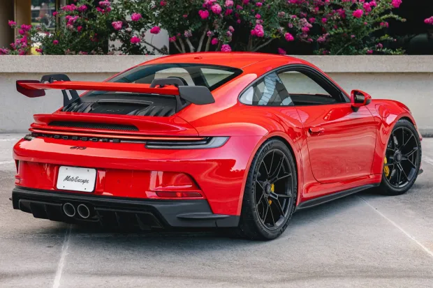 2022 911 GT3 photo 2