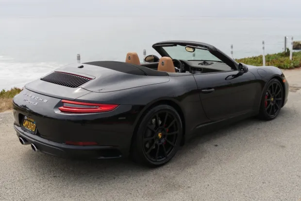 2017 911 Carrera S Cabriolet photo 2