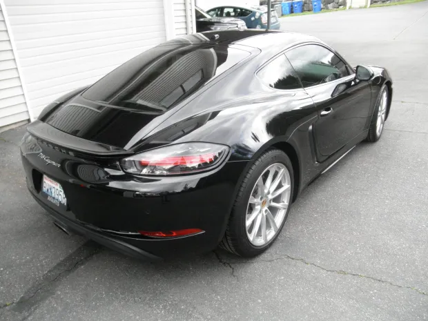 2018 718 Cayman Base photo 2