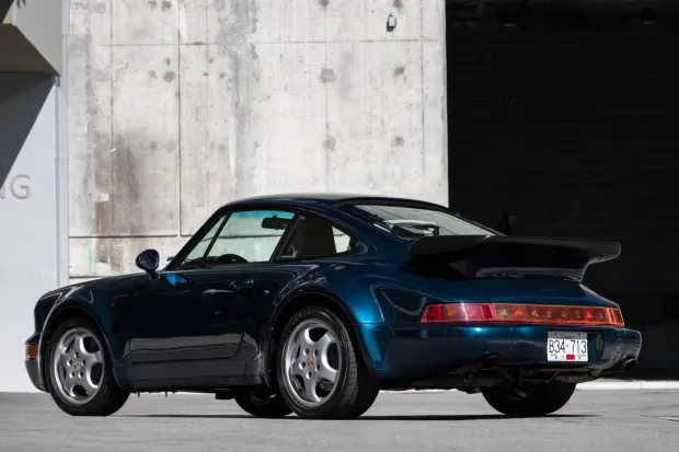 2021 911 Carrera photo 2