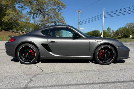 2011 Cayman S photo 2