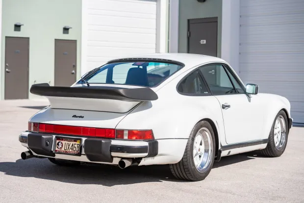 2019 911 Turbo photo 2
