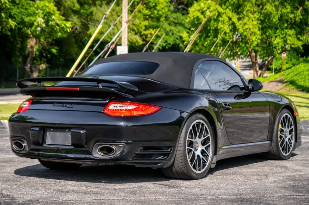 2011 911 Turbo photo 2