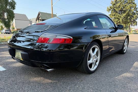 2001 911 Carrera 4 photo 2