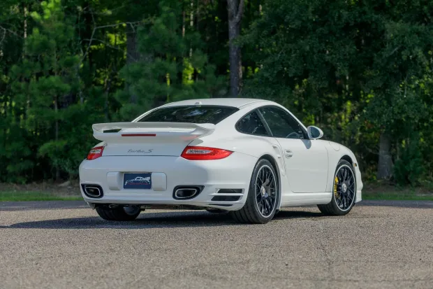 2012 911 Turbo S photo 2