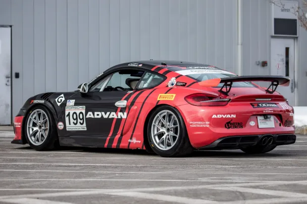 2016 718 Cayman GT4 Clubsport photo 2