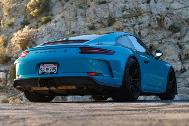 2019 911 GT3 Touring photo 2