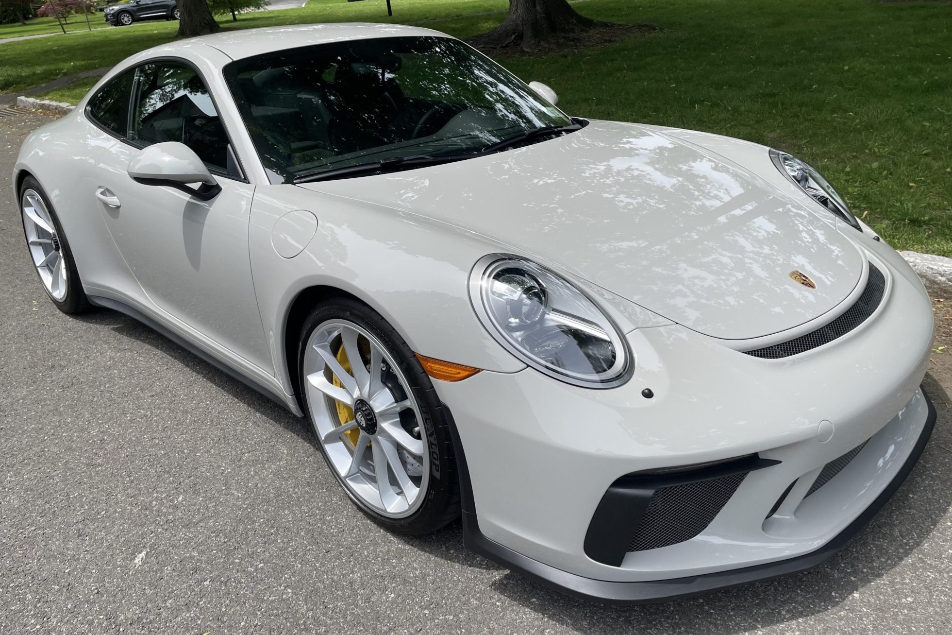 2019 911 GT3 Touring photo 2