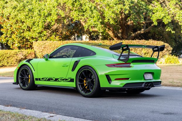 2019 911 GT3 RS photo 2