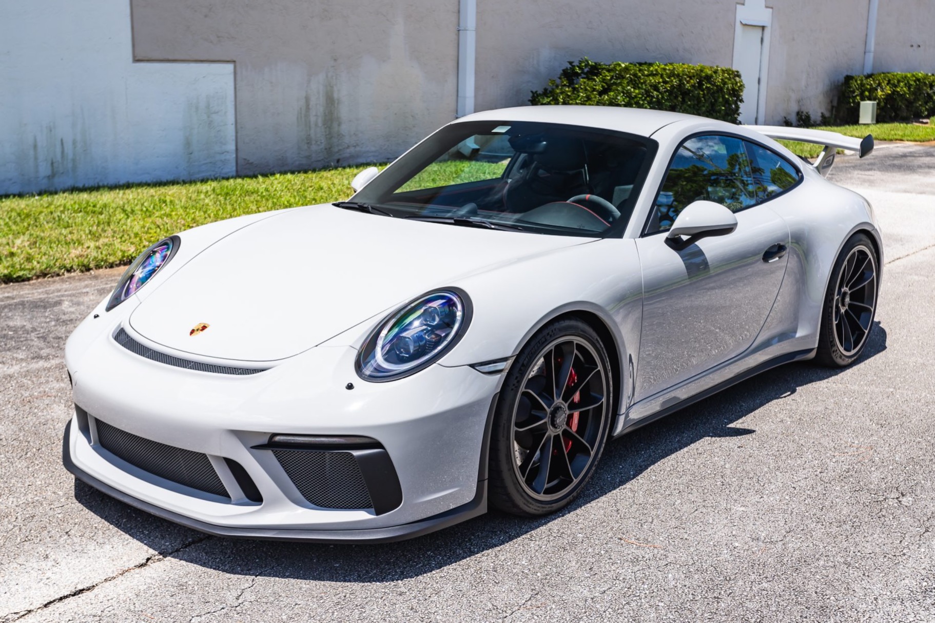 2018 911 GT3 photo 2