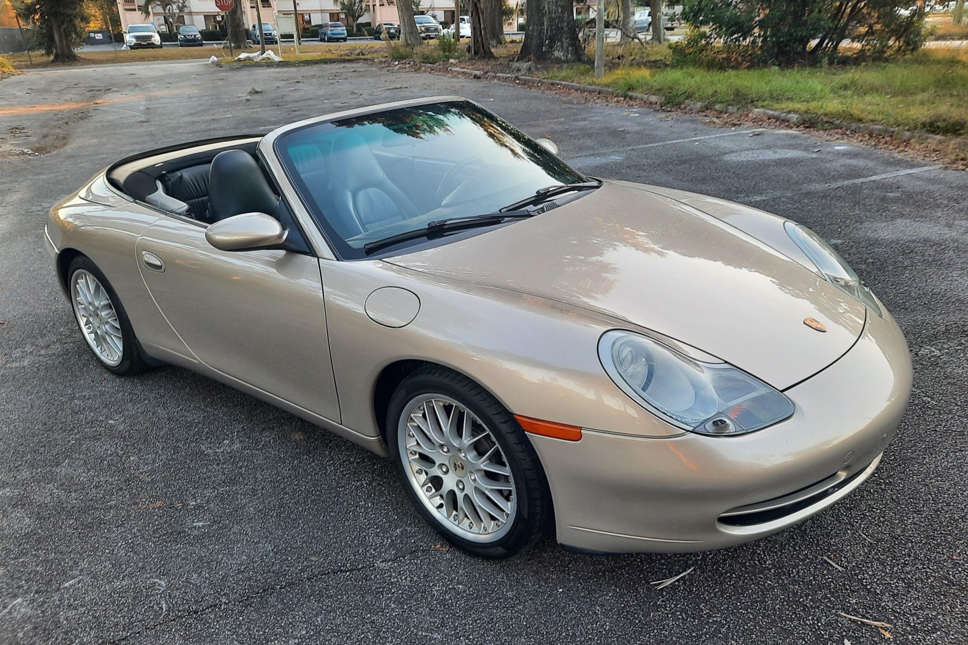2000 911 Carrera photo 2