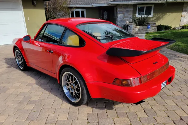 2021 911 Carrera photo 2