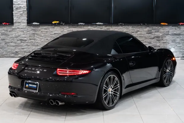 2013 911 Carrera S photo 2