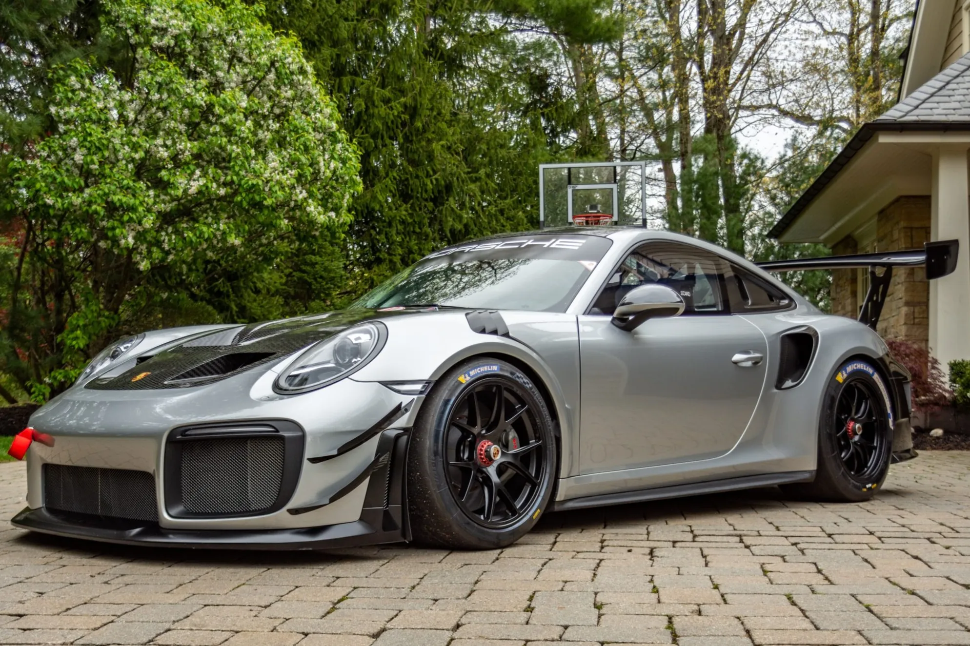 2019 Porsche 911 GT2 RS
