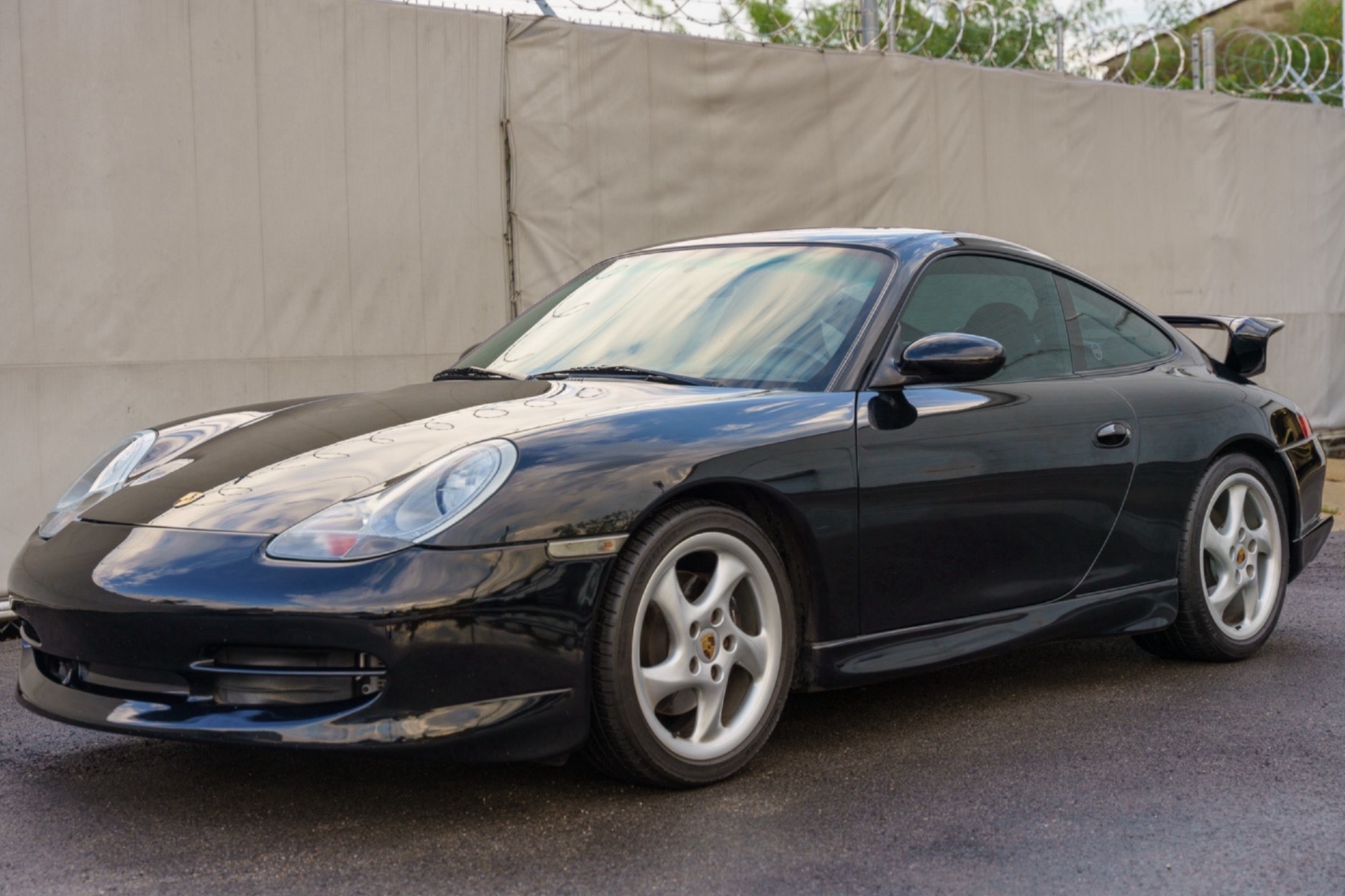 2000 911 Carrera photo 2
