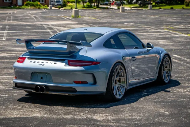 2015 911 GT3 photo 2