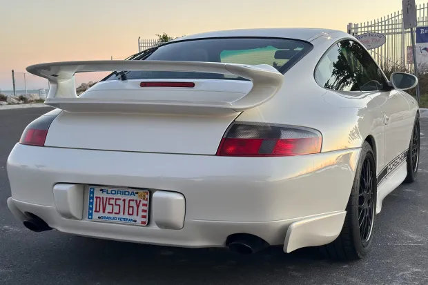 2000 911 Carrera photo 2