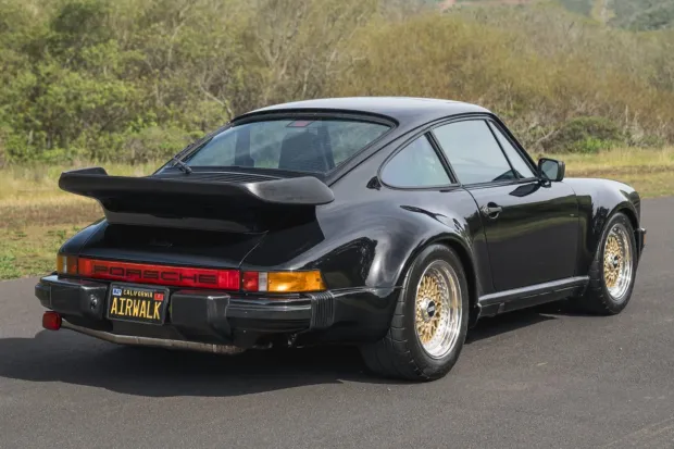 2016 911 Turbo photo 2