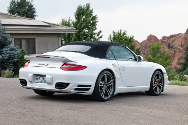 2011 911 Turbo photo 2