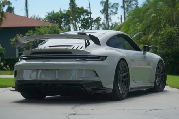 2022 911 GT3 photo 2