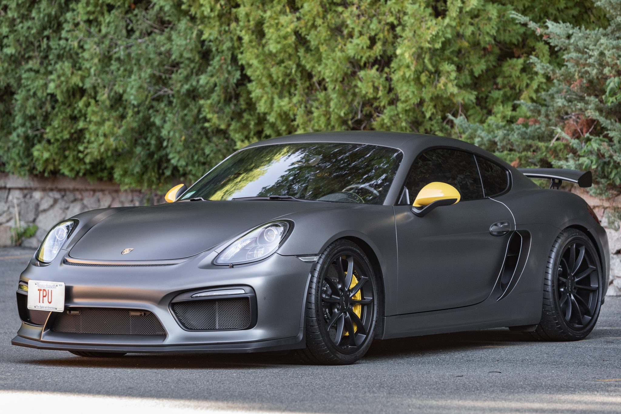 2016 Cayman GT4 photo 2