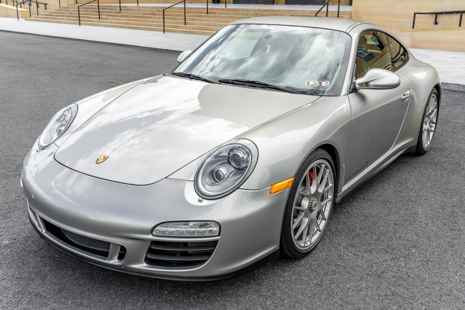 2011 911 GTS photo 2