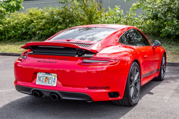 2019 911 Carrera T photo 2