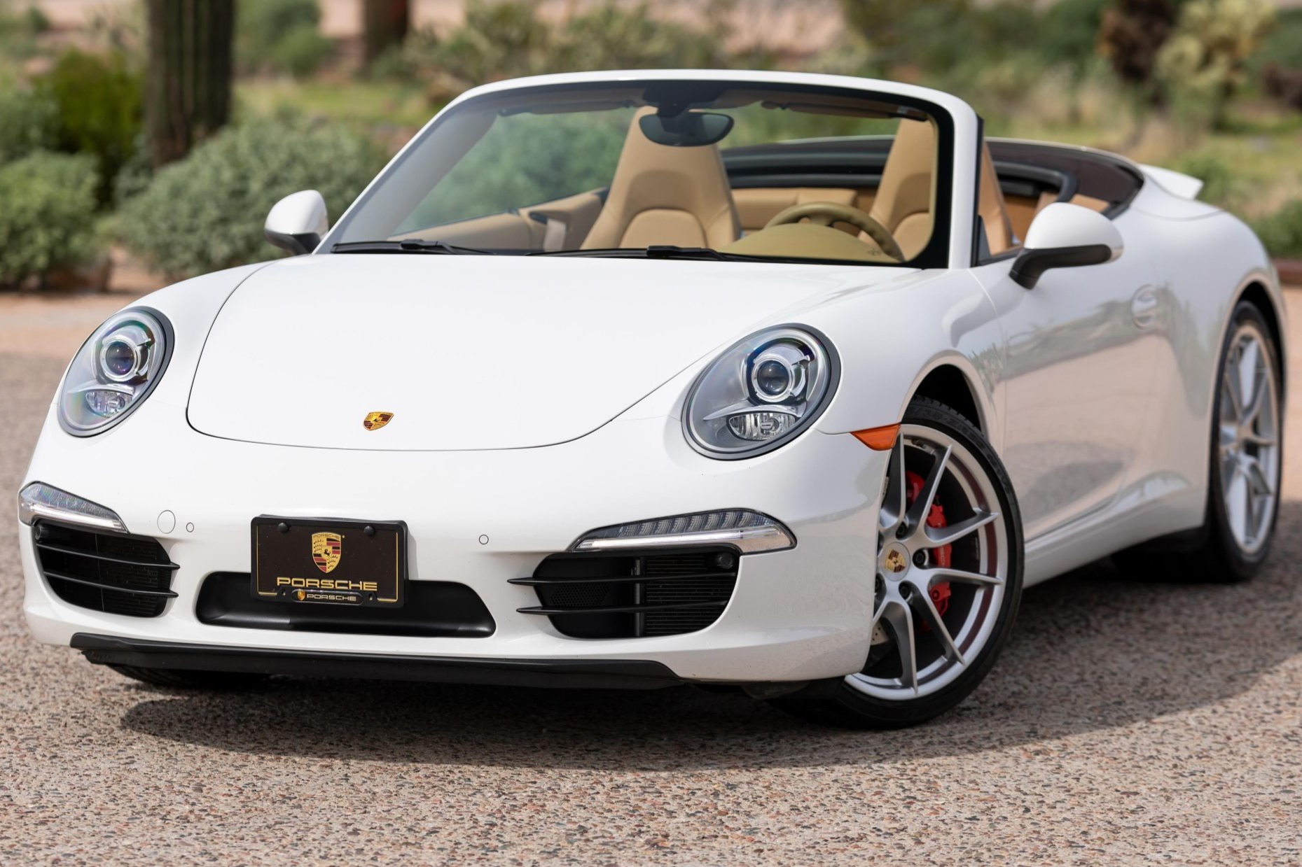 2012 911 Carrera S Cabriolet photo 2
