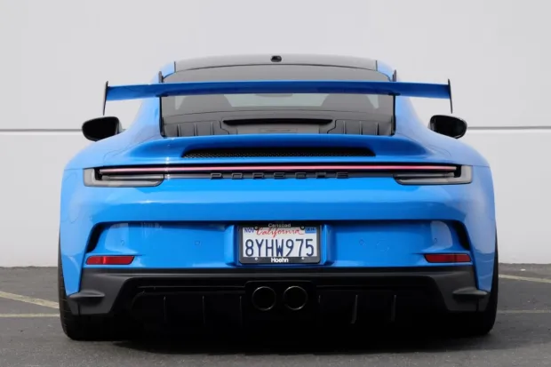 2022 911 GT3 photo 2