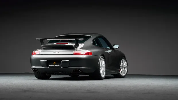 2004 911 GT3 photo 2