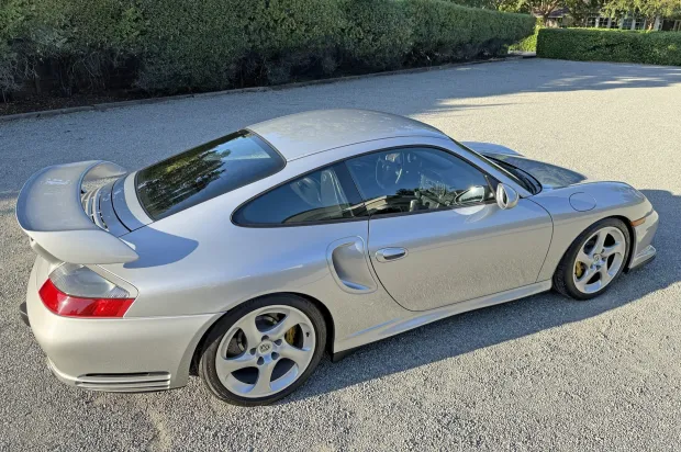 2002 911 GT2 photo 2