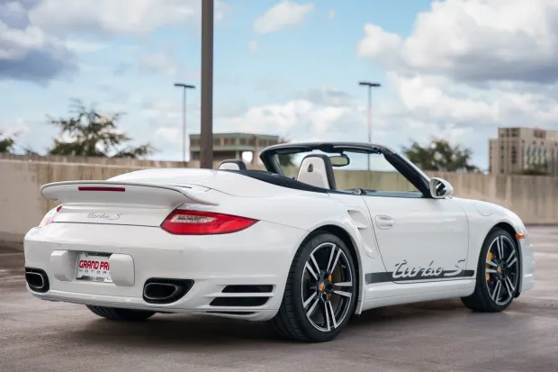 2011 911 Turbo photo 2