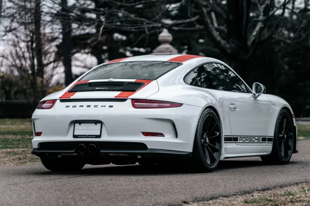 2016 911 R photo 2