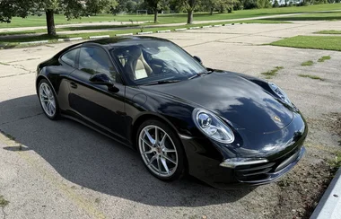 2015 Porsche 911 carrera-4