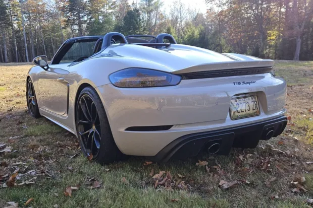 2021 718 Boxster Spyder photo 2