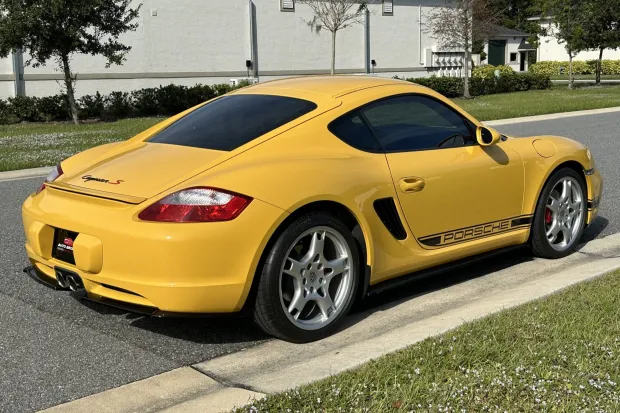 2006 Cayman S photo 2