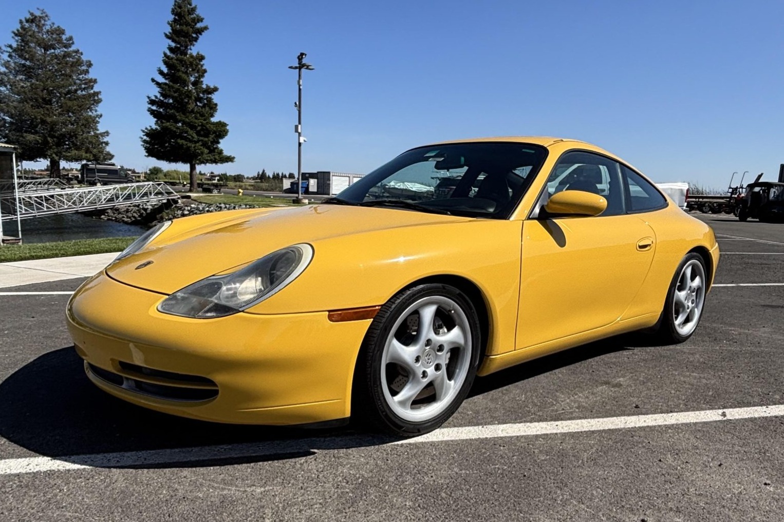 1999 911 Carrera 4 photo 2