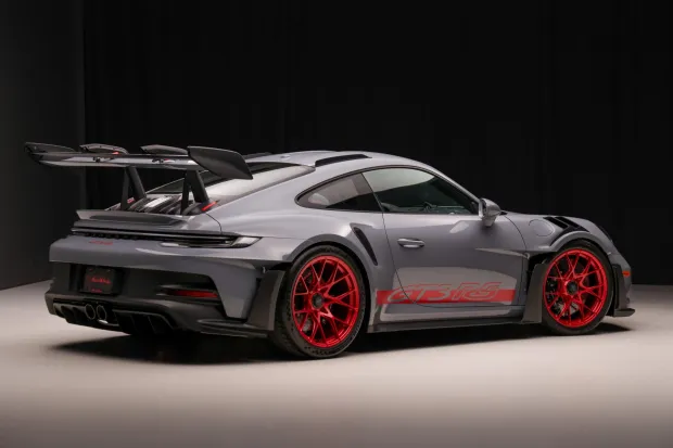 2024 911 GT3 photo 2