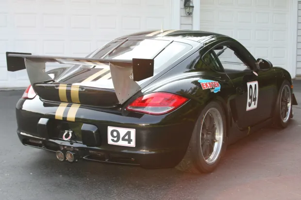 2010 Cayman S photo 2